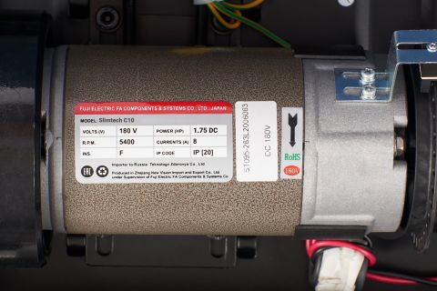 Беговая дорожка Titanium Masters Slimtech C10 (коричневая)